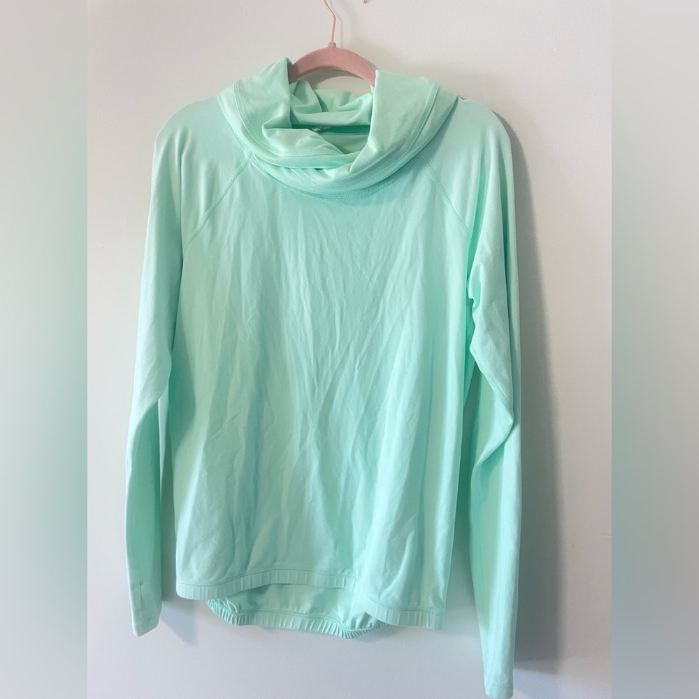44 Lululemon - Funnel Neck, Pullover - Size 4